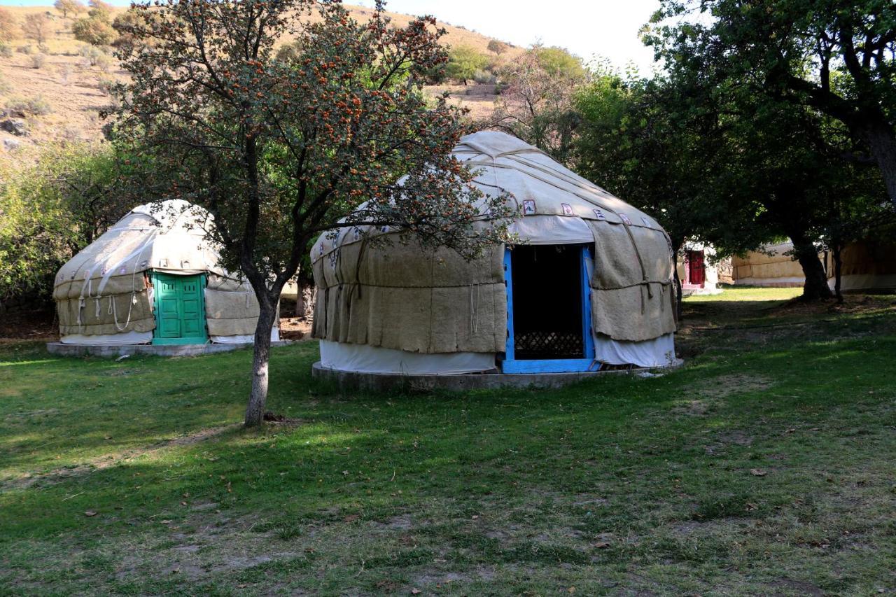 ホテル Sayyod Yurt Camp-Yurt Camp In Uzbekistan Chuprak エクステリア 写真